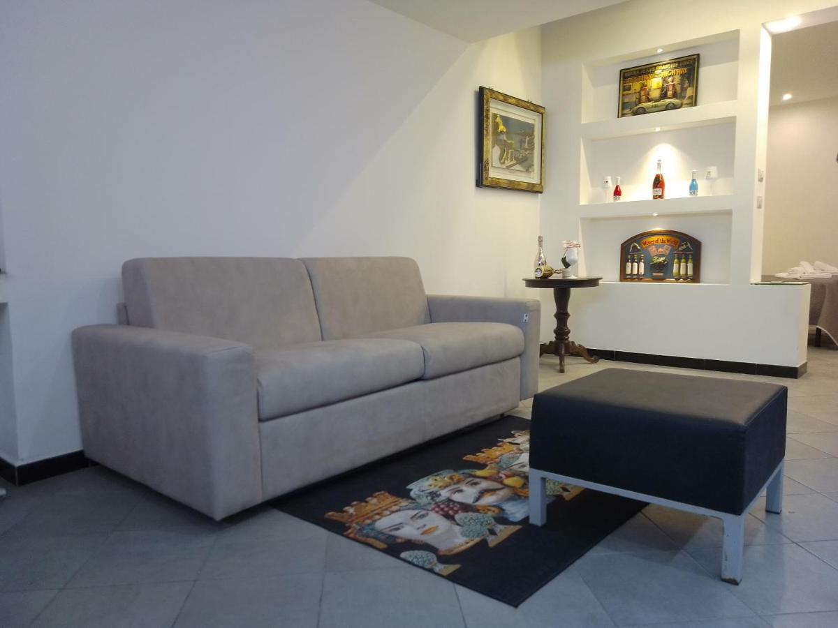 Tiziano'S Home Catania Exterior photo